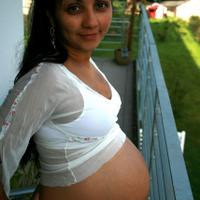 A grávida / die Schwangere